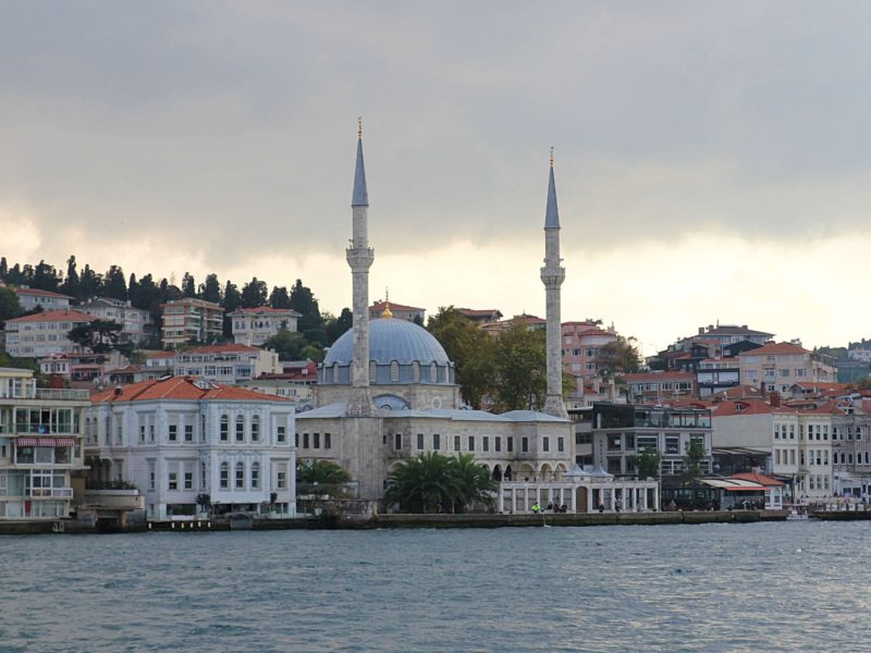 Bosphorus 2 Hours Boat Tour in Istanbul